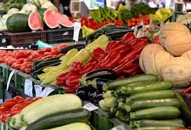 Raccolta dell'organico: i mercati torinesi producono meno rifiuti, ma solo perché ci sono meno ambulanti