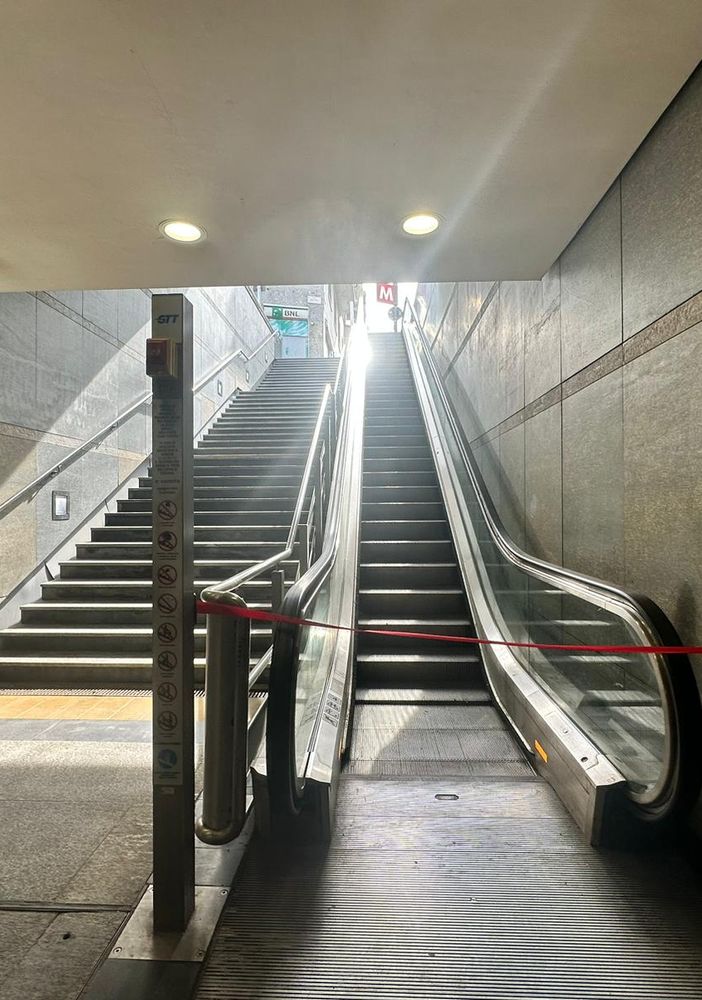 Metropolitana, Rivoli stazione inaccessibile: off limits per disabili, anziani e passeggini