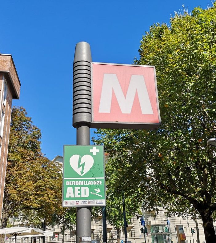 Metro, riaperta stamattina la fermata Bernini. Ancora chiusa Principi D'Acaja