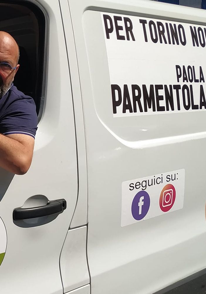 Michele Paolino in campagna elettorale (Foto di Michele Paolino - Facebook)