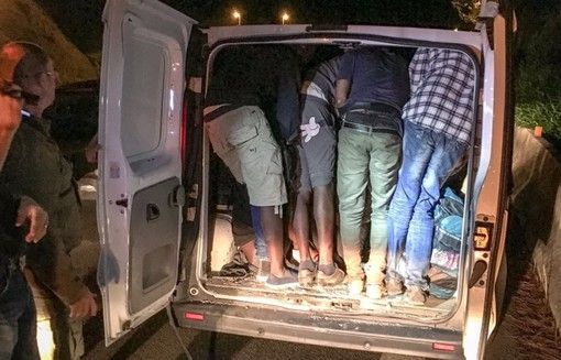 Trafficanti di anime dall'Italia verso la Francia: 11 le persone arrestate, smantellato un giro d'affari da 600mila euro (VIDEO)