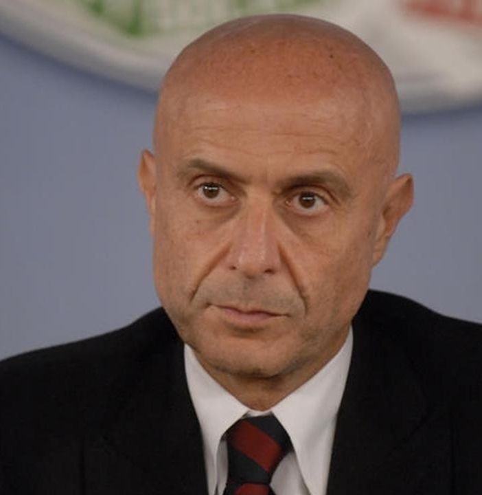 Minniti alla festa dell'Unità a Torino: &quot;La sicurezza è una questione di sinistra&quot;
