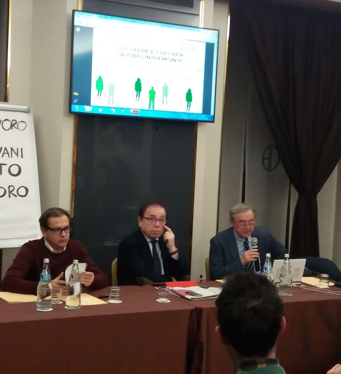 Forza Italia contro l’astensionismo giovanile: “Più lavoro come incentivo a votare”