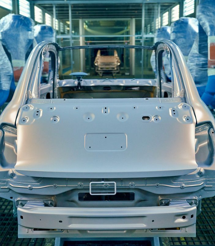 Mirafiori e Grugliasco con la zavorra Covid: a settembre sfiorata solo la metà delle auto prodotte nel 2019