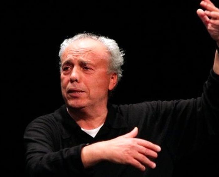 &quot;Giullarate&quot; al Teatro Agnelli: questa sera rivive il &quot;Mistero buffo&quot; di Dario Fo