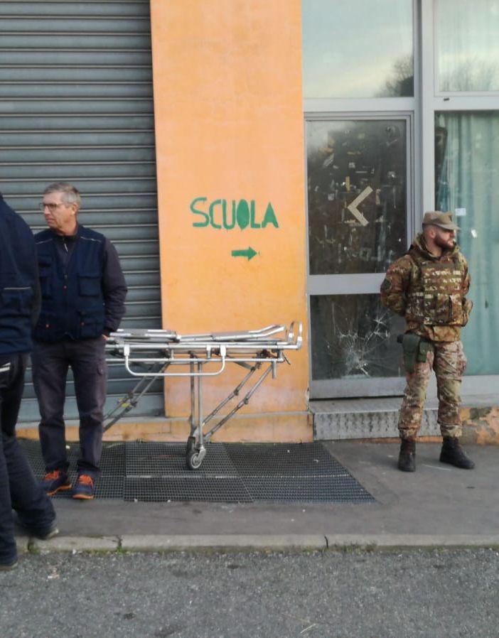 Cadavere all'ex Moi, Siulp: &quot;Lo sgombero definitivo non può attendere ancora&quot;
