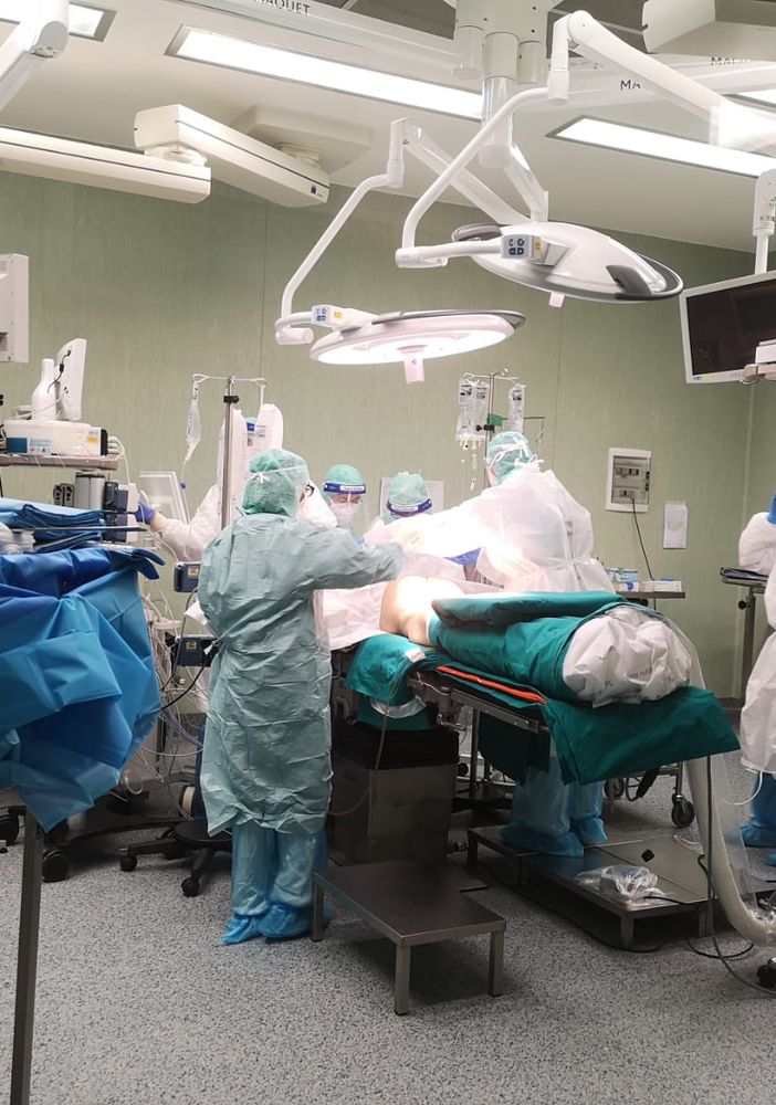 Tentato omicidio a Moncalieri, resta in prognosi riservata il ferito