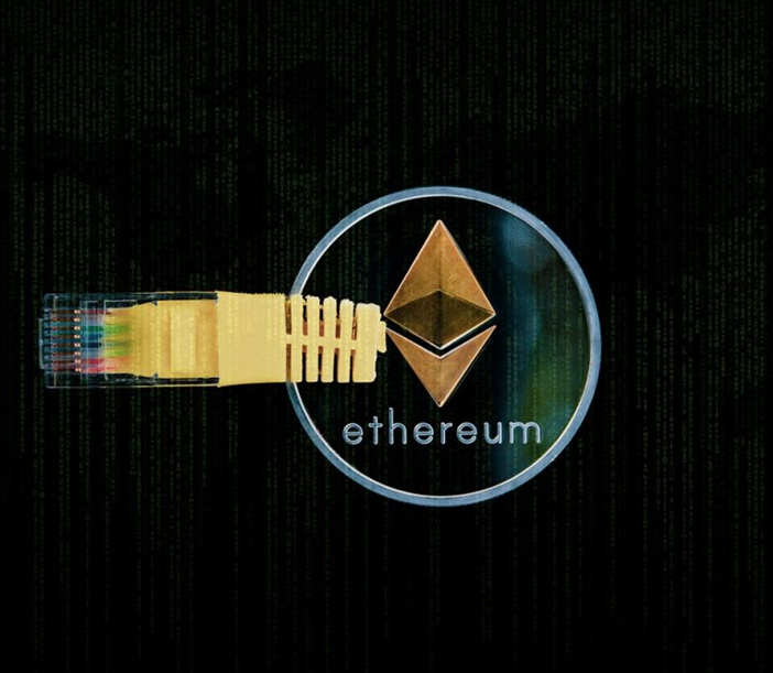 Oltre 600 milioni di dollari in ETH trasferiti in poche ore: cosa sta succedendo?
