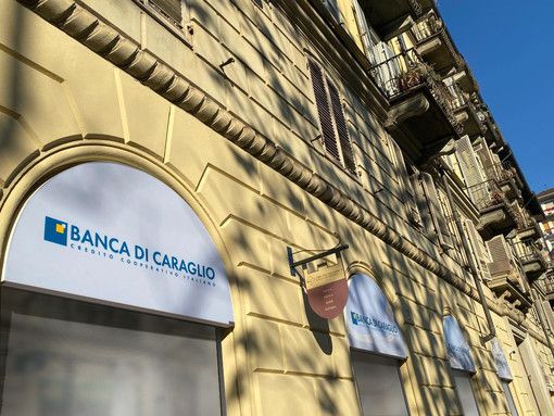 La Banca di Caraglio apre la sua terza filiale a Torino, nel quartiere San Salvario