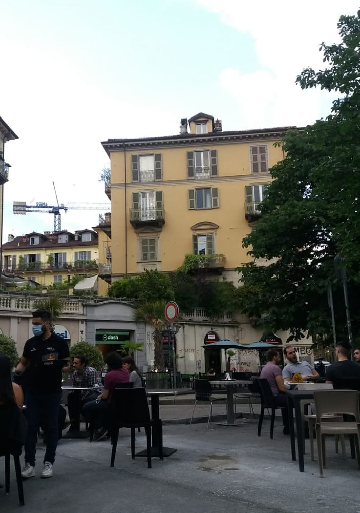 Movida, Circoscrizione 8: &quot;Esercenti hanno il diritto di lavorare in sicurezza, assembramenti vanno oltre&quot;
