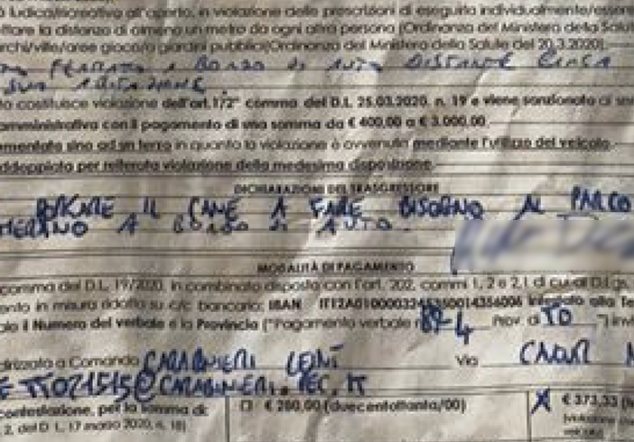 &quot;Multato di notte, mentre portavo fuori il cane con infezione alle vie urinarie: ero a 500 metri da casa&quot;
