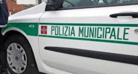 Percorre 47 km in auto per andare a fare la spesa: si prende una multa di 533 euro