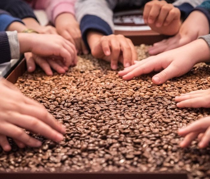 Riciclo orchestrato, laboratorio per famiglie al Museo Lavazza