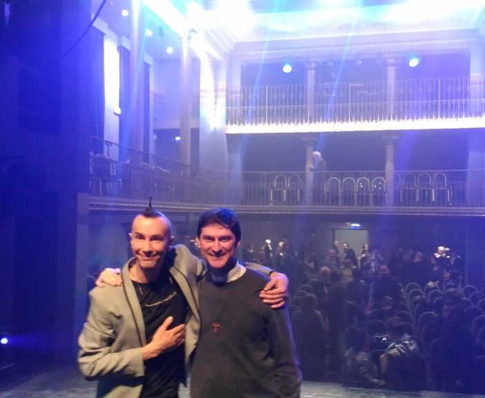 Apre Le Musichall, nuova luce sul teatro nel segno di Brachetti