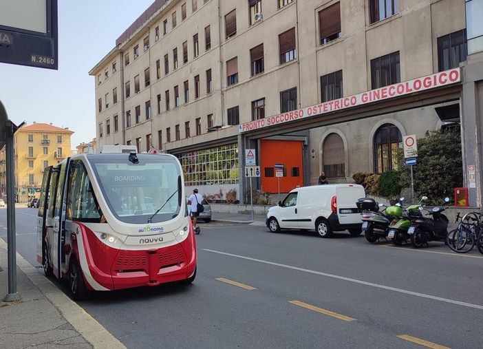 Navette con guida autonoma nella zona degli ospedali di Torino