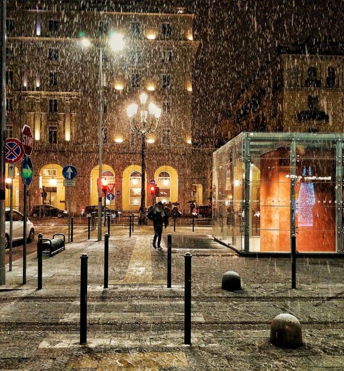Arriva la neve: primi fiocchi su Torino (FOTO)