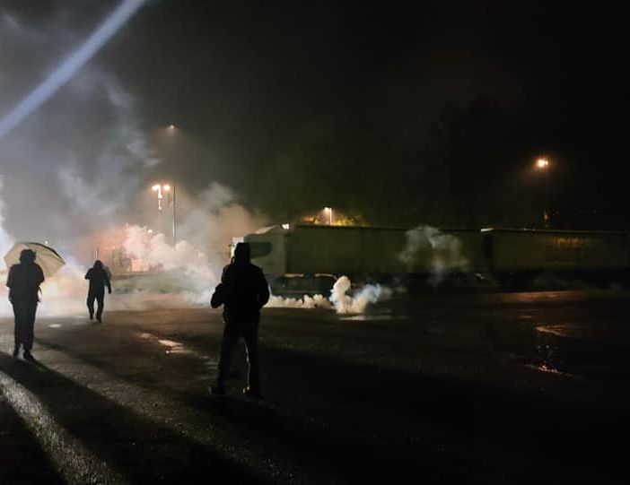 Incidenti al cantiere di San Didero (foto tratte dalla pagina Fb notav.info)
