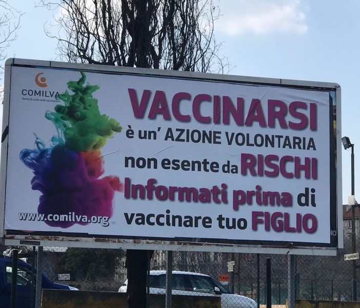 Ivrea, la mamma delle due bimbe non vaccinate: &quot;Continuerò la mia protesta finché non saranno ammesse a scuola&quot;