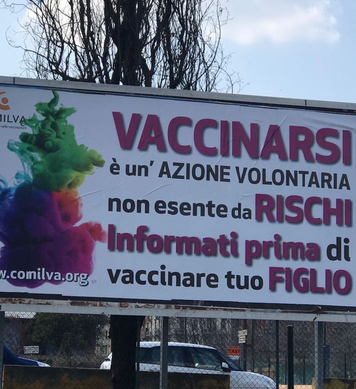 Manifesto comparso davanti al Sant'Anna