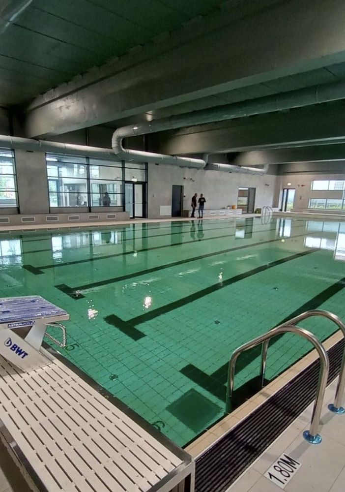 Florì, l'inaugurazione della nuova piscina, la sera le luci artistiche: il lungo weekend di Moncalieri