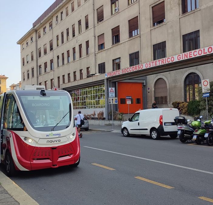 mezzi zona ospedali
