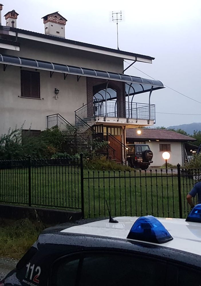 In centinaia ai funerali del piccolo Andrea, vittima della tragedia di Rivara