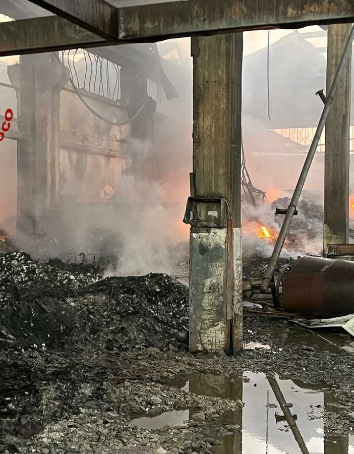 Incendio di Beinasco, proseguono i controlli ambientali. A Torino la situazione è sotto controllo