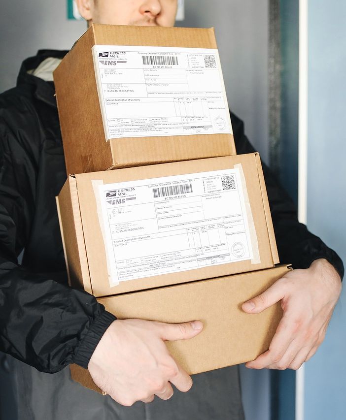 Spedire un Pacco: Guida Completa e Suggerimenti Utili