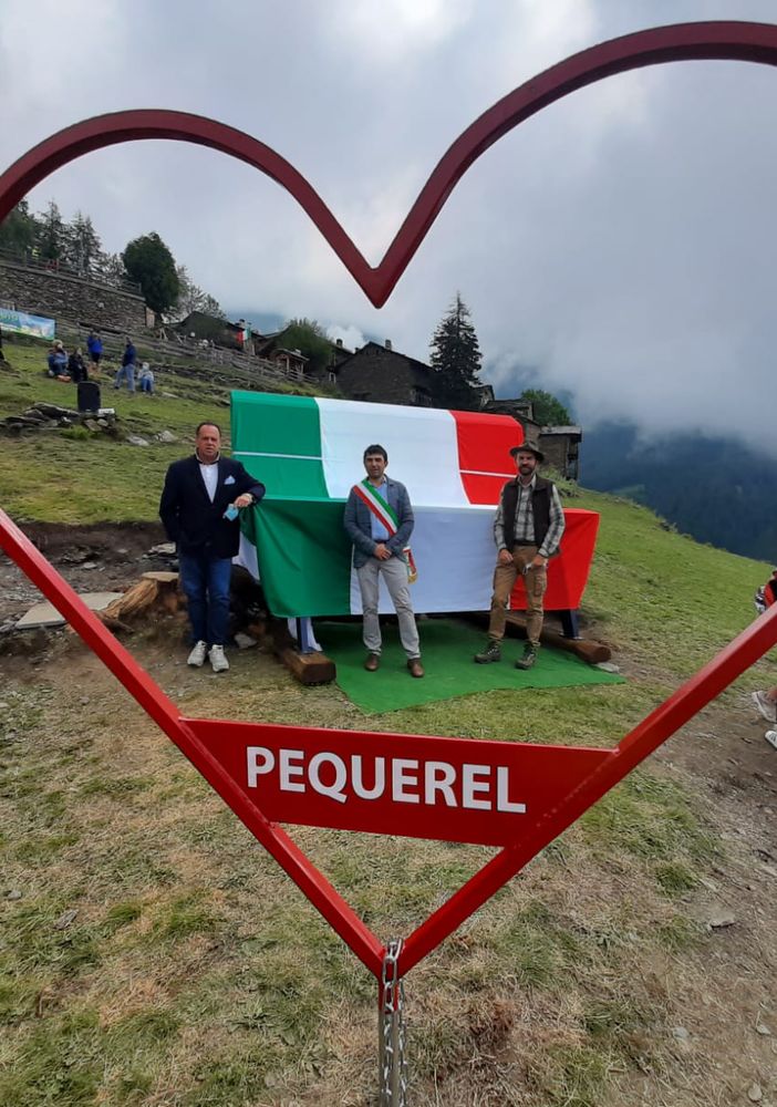 A Fenestrelle una panchina gigante