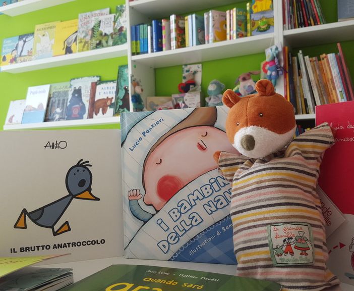 Collegno, inaugurata “Pan di zenzero”, libreria didattica per bambini