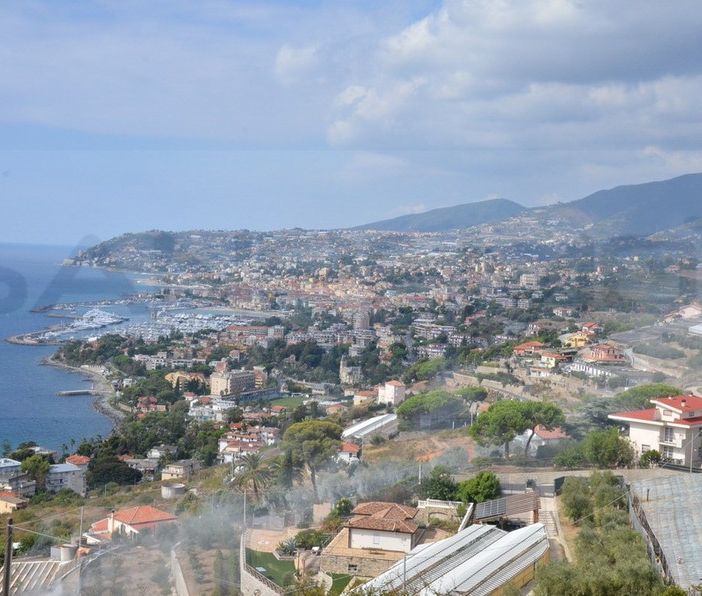 Per questo estate i romeni di Torino hanno scelto il mare della Liguria