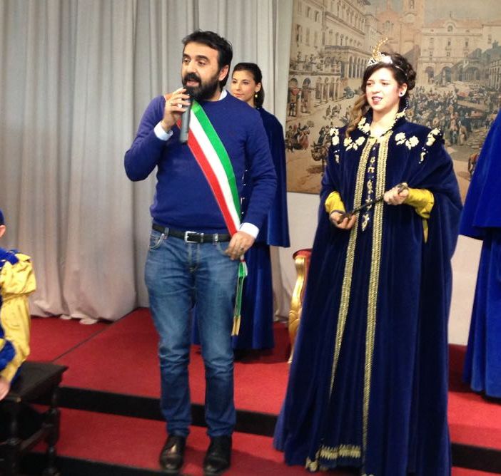 Lunetta con il sindaco Paolo Montagna - foto di repertorio