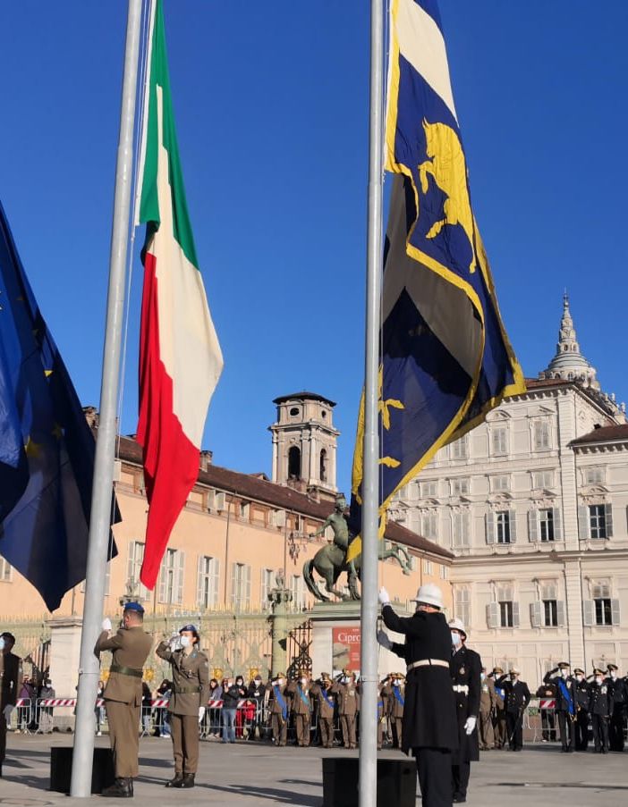 La parata delle forze armate a Torino: 4 novembre 2021