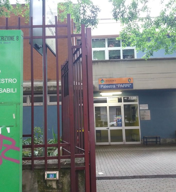 “Un campo da calcetto per stare insieme”: così la Parri dice stop al degrado