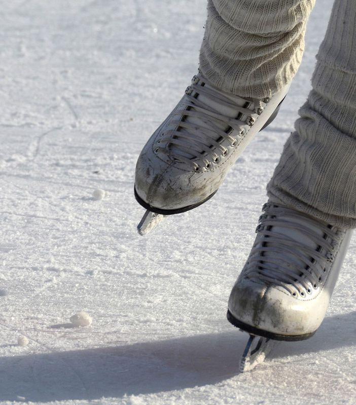 Volpiano, pista di pattinaggio su ghiaccio da sabato 1° dicembre