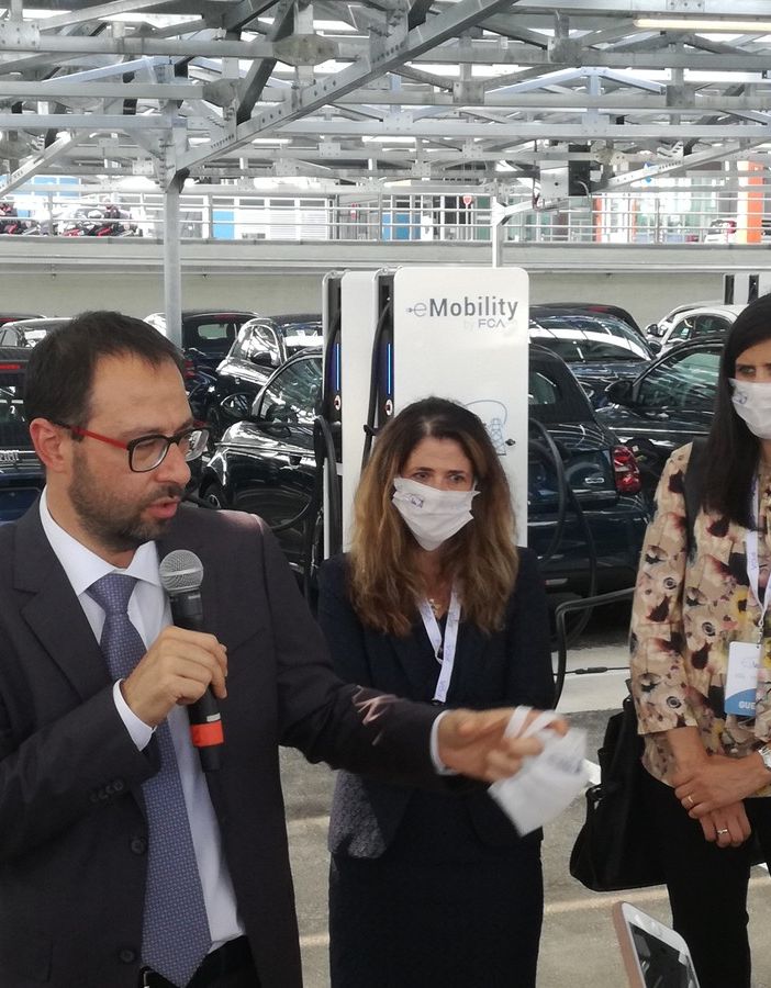 Patuanelli sul futuro di Torino: &quot;Motore del salto quantico verso l'innovazione&quot;