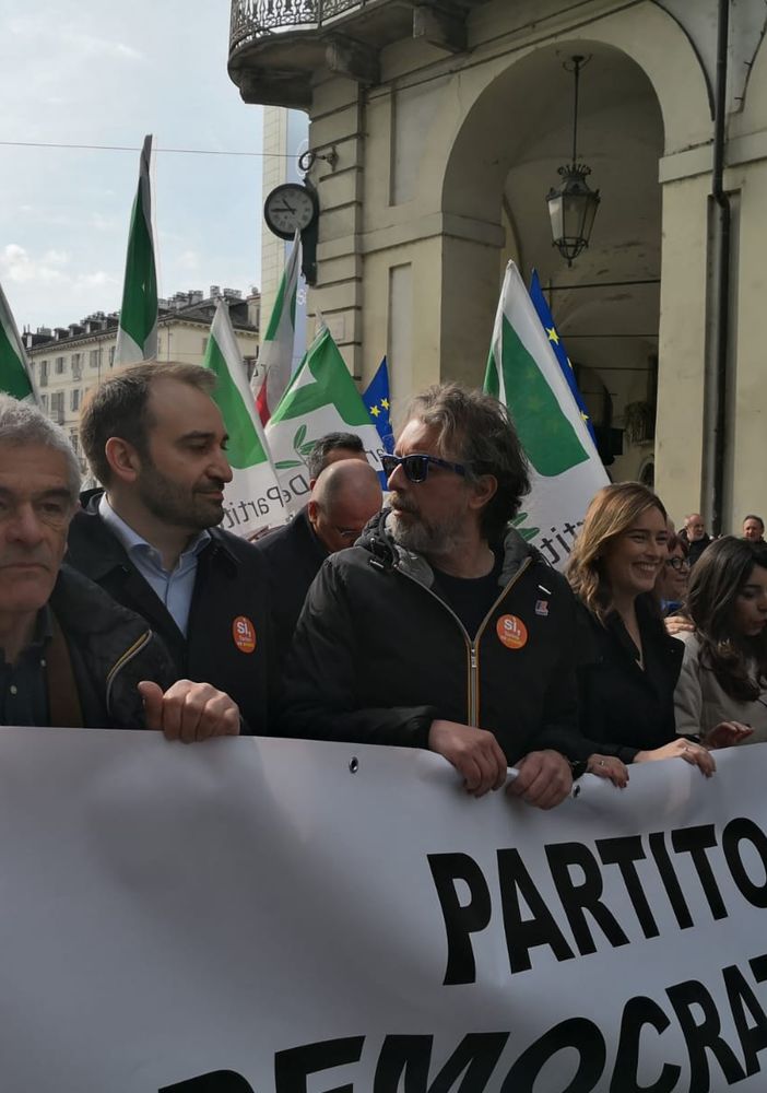 Sì Tav in corteo, Chiamparino: &quot;Nodi solo rinviati, non sciolti&quot; [FOTO, VIDEO e DIRETTA]