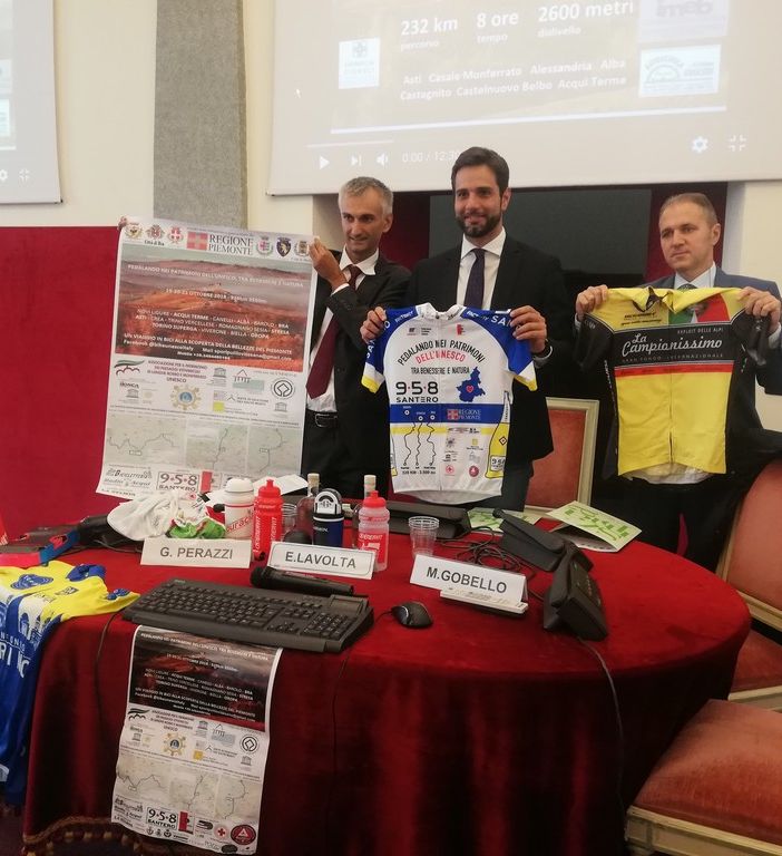 Fa tappa anche a Torino il bike tour &quot;Pedalando nei Patrimoni Unesco&quot;