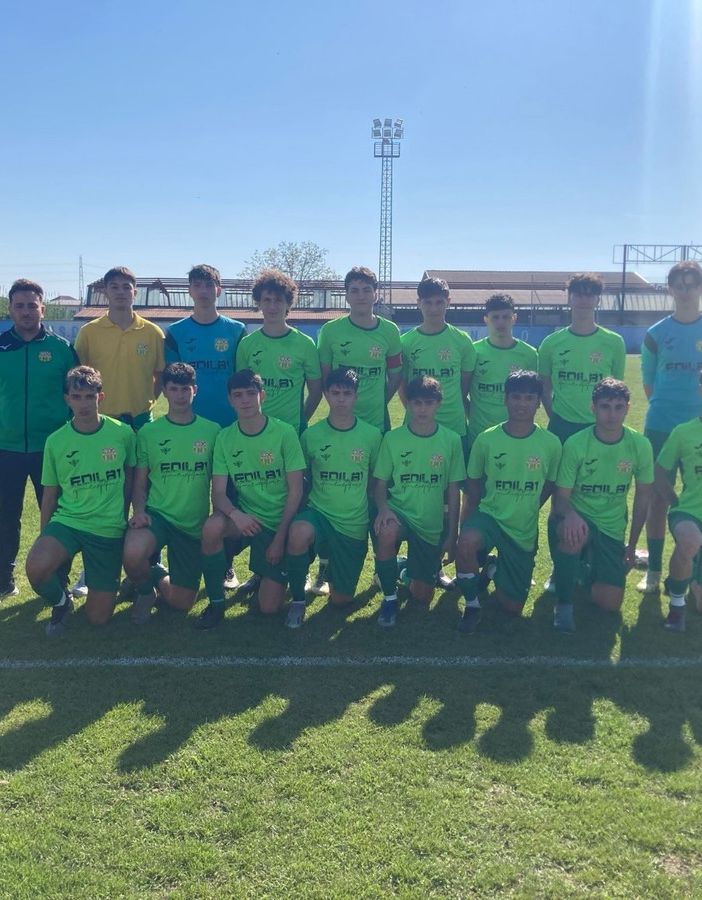 Una formazione della Under 19 del Kl Pertusa