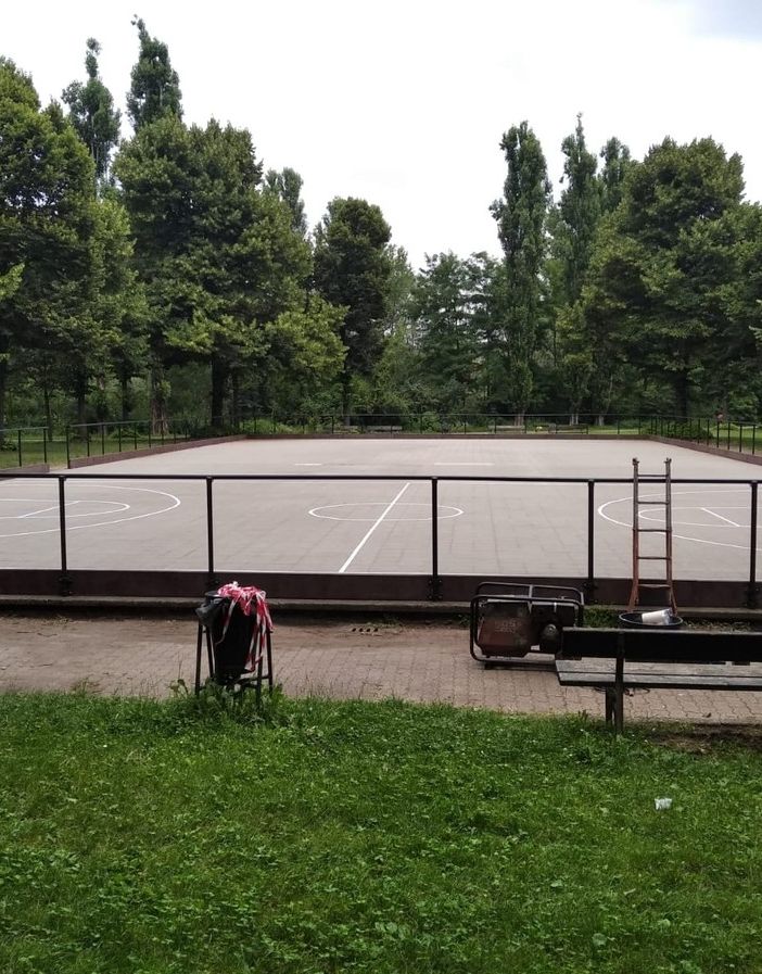 Pellerina, la piastra di pattinaggio recupera la sua antica bellezza (e si apre al basket)