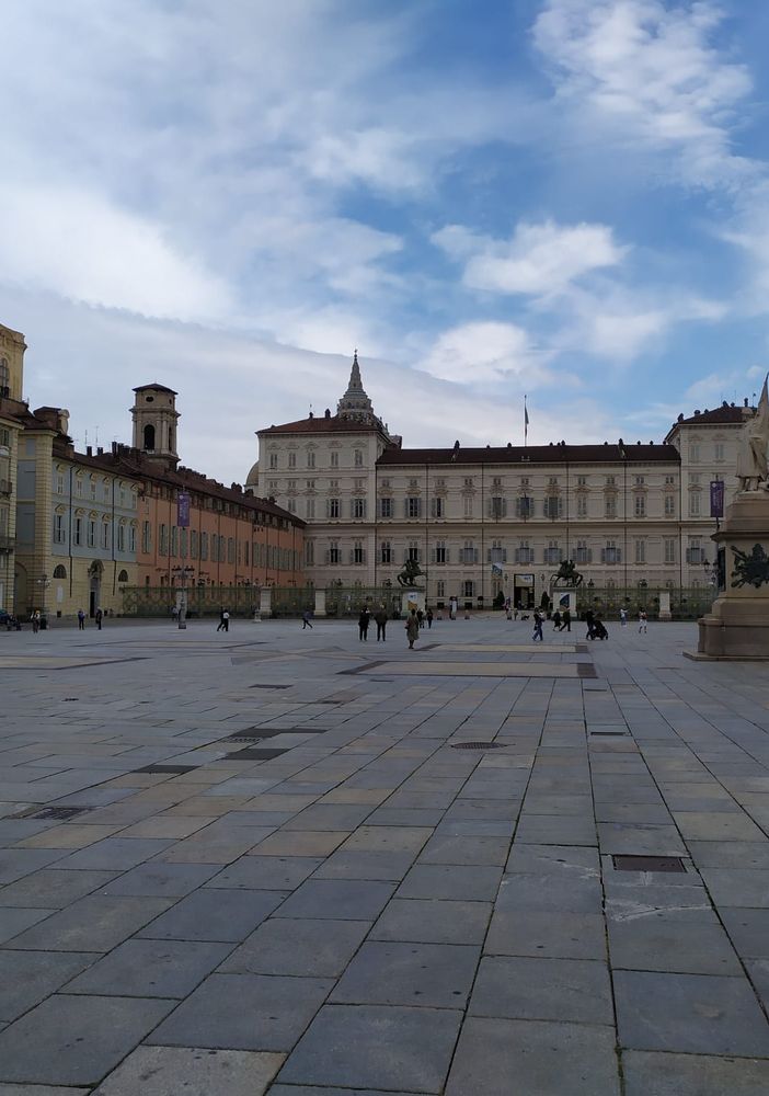 piazza castello