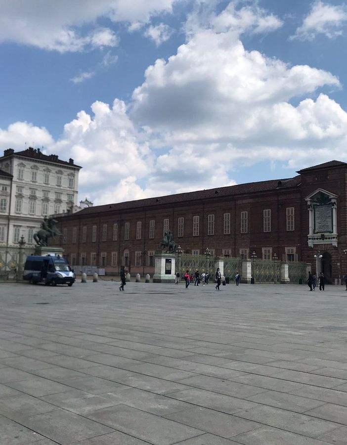 piazza Castello