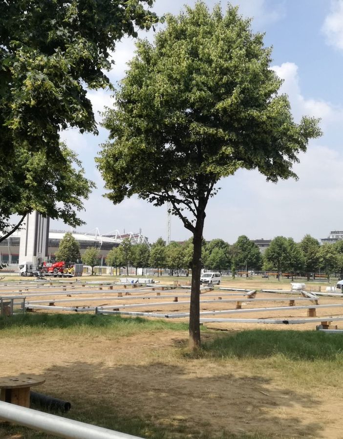 piazza d'armi transennata