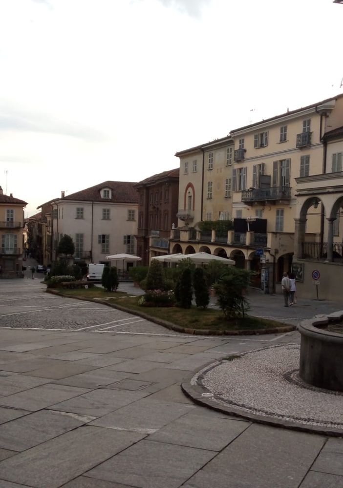 Da stasera il centro storico di Moncalieri torna vietato alle auto