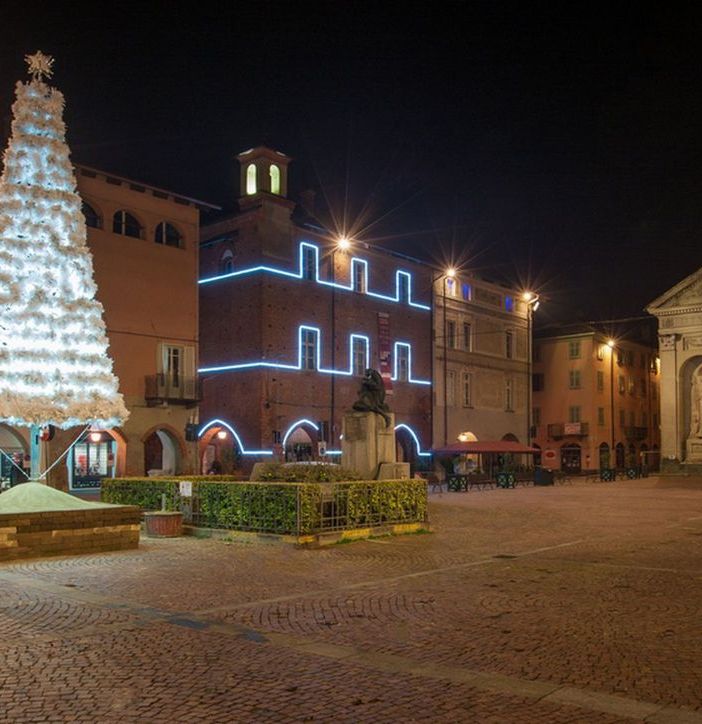 Natale solidale a Carmagnola con 165.000 euro in buoni spesa donati dal Comune alle famiglie in difficoltà