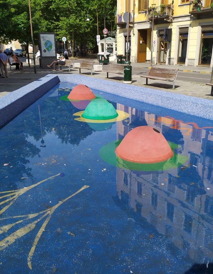La piazzetta di Borgo Rossini è ancora allagata, protestano i residenti