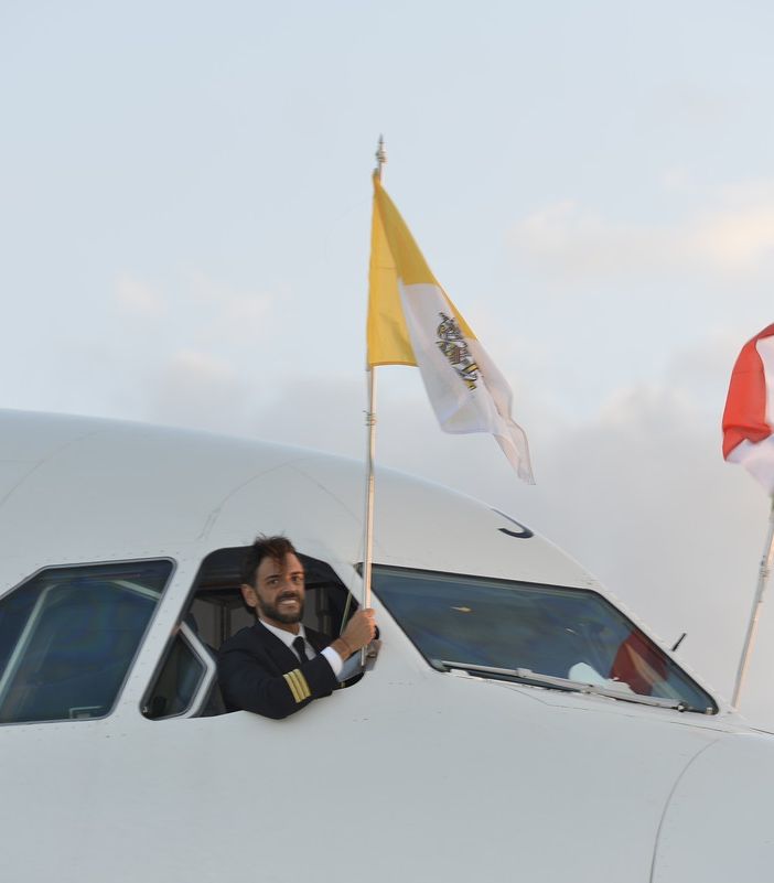 Un pilota di Torino sul volo papale di oggi per il Mozambico