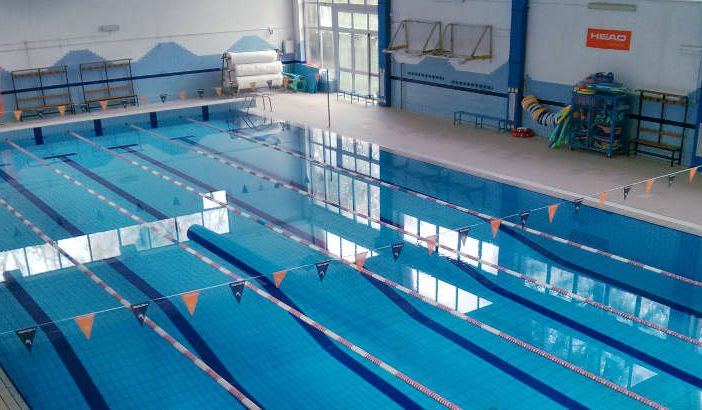 I nuovi orari del cimitero e della piscina comunale di Collegno
