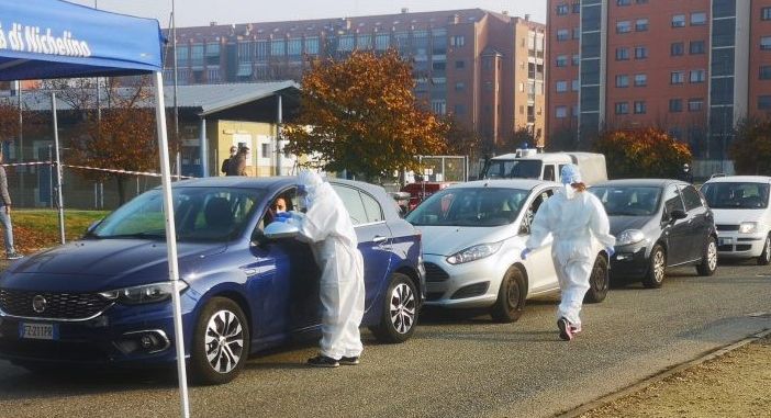 Inaugurato a Nichelino il nuovo pit stop tamponi in via Berlinguer