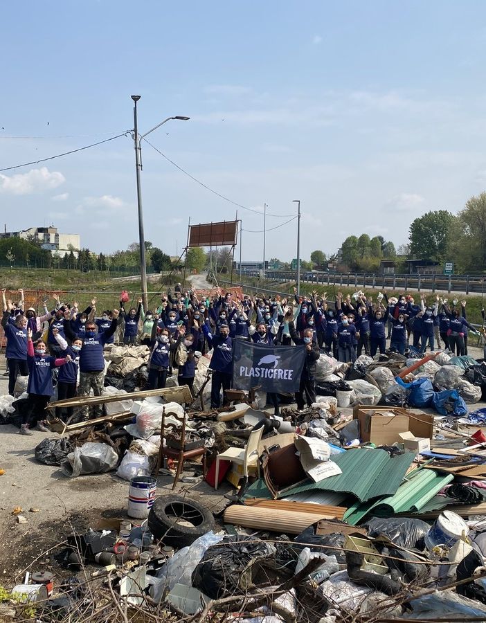 I volontari di Plastic Free